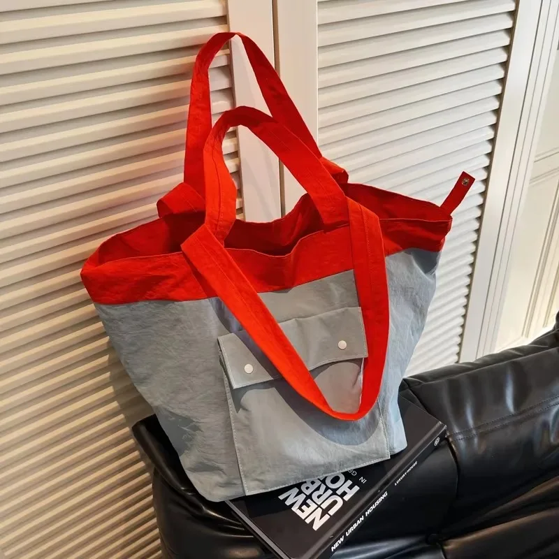 

Casual Hasp Color Matching Large Capacity Shoulder Bags High Quality Portable Storage Tote Bags for Women 2025 Spring Hot Sale
