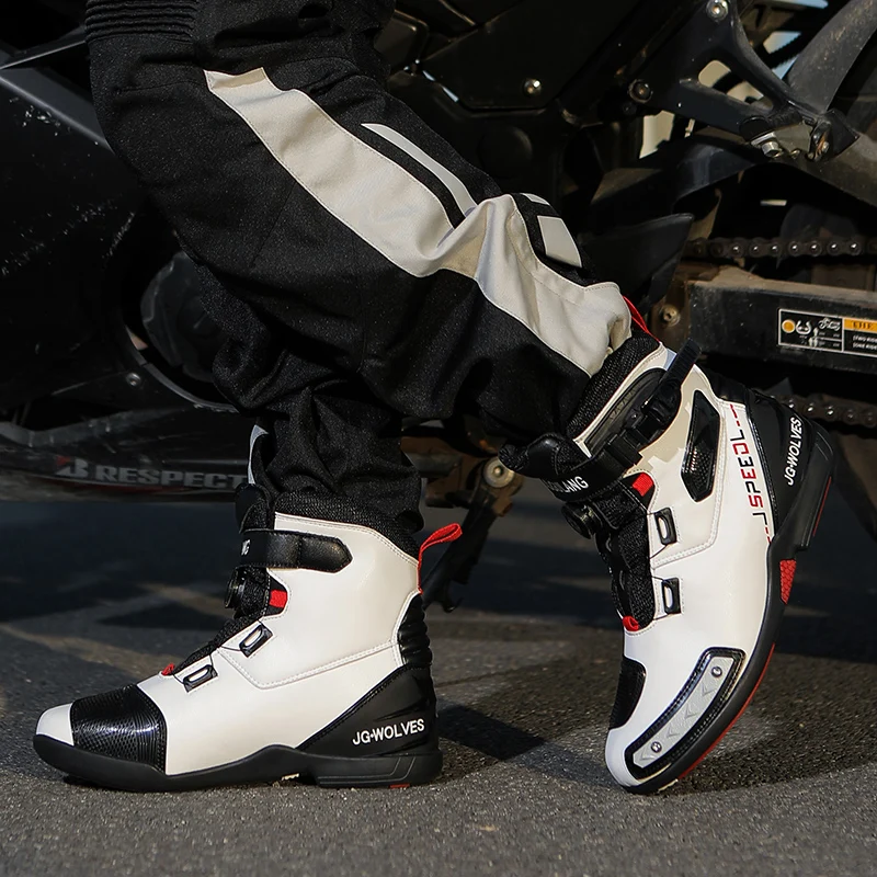 2026 New Motorcycle Boots Man Leather Motos Riders Protective Boots Waterproof Non-slip Motocross Mountain Racing Shoes