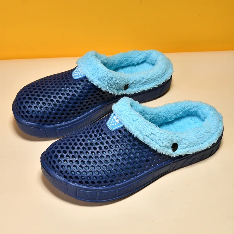 

Зимние хлопковые тапочки для мужчин и женщин, бархатные, теплая верхняя одежда, нескользящие, универсальные тапочки на выход