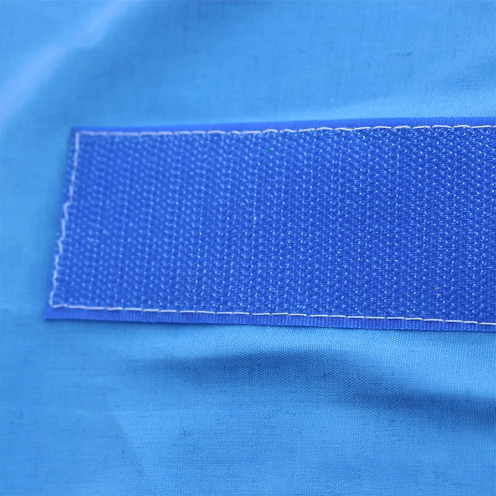 Knee Pillow Leg Support Sponge Nursing Pad Adjustable Straps Breathable for Postoperative Physical Therapy