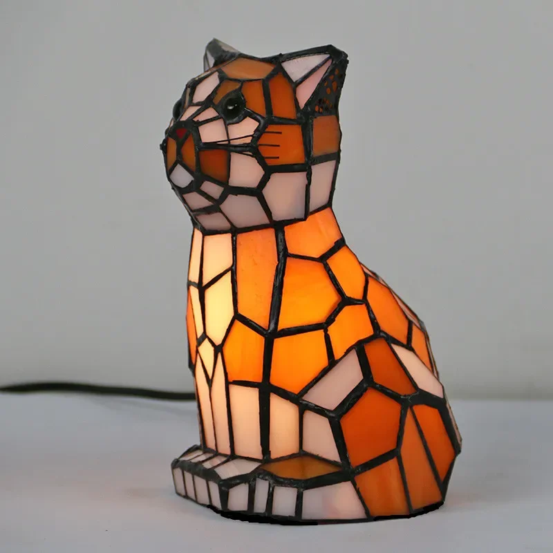 Manufacturer Creative Cat Dog Animal Desk Lamp European Personality Bedroom Study