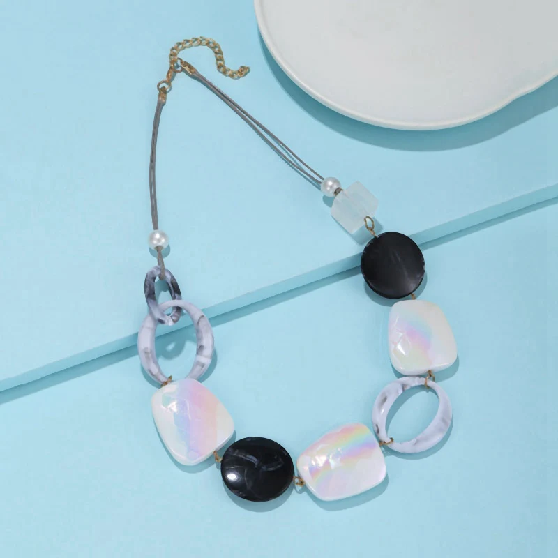 Geometric Acrylic Pendants Necklaces Handmade Long Statement Necklace for Women Party Gifts