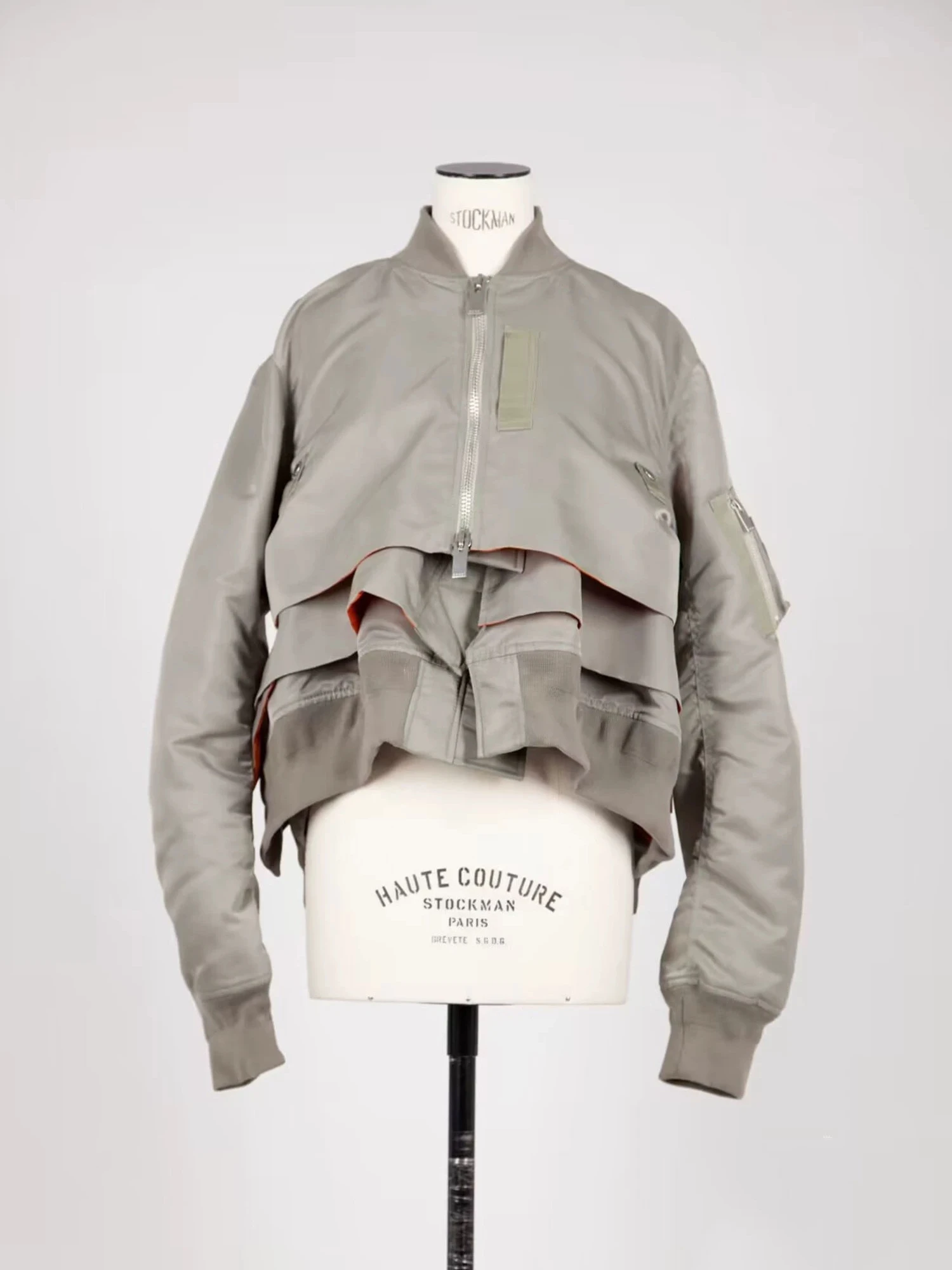FOG SACAI Spring 2026 Women's Casual Loose Jaet with Patchwork Multiple Layers Zipper ket Outerwear Long Sve Coat