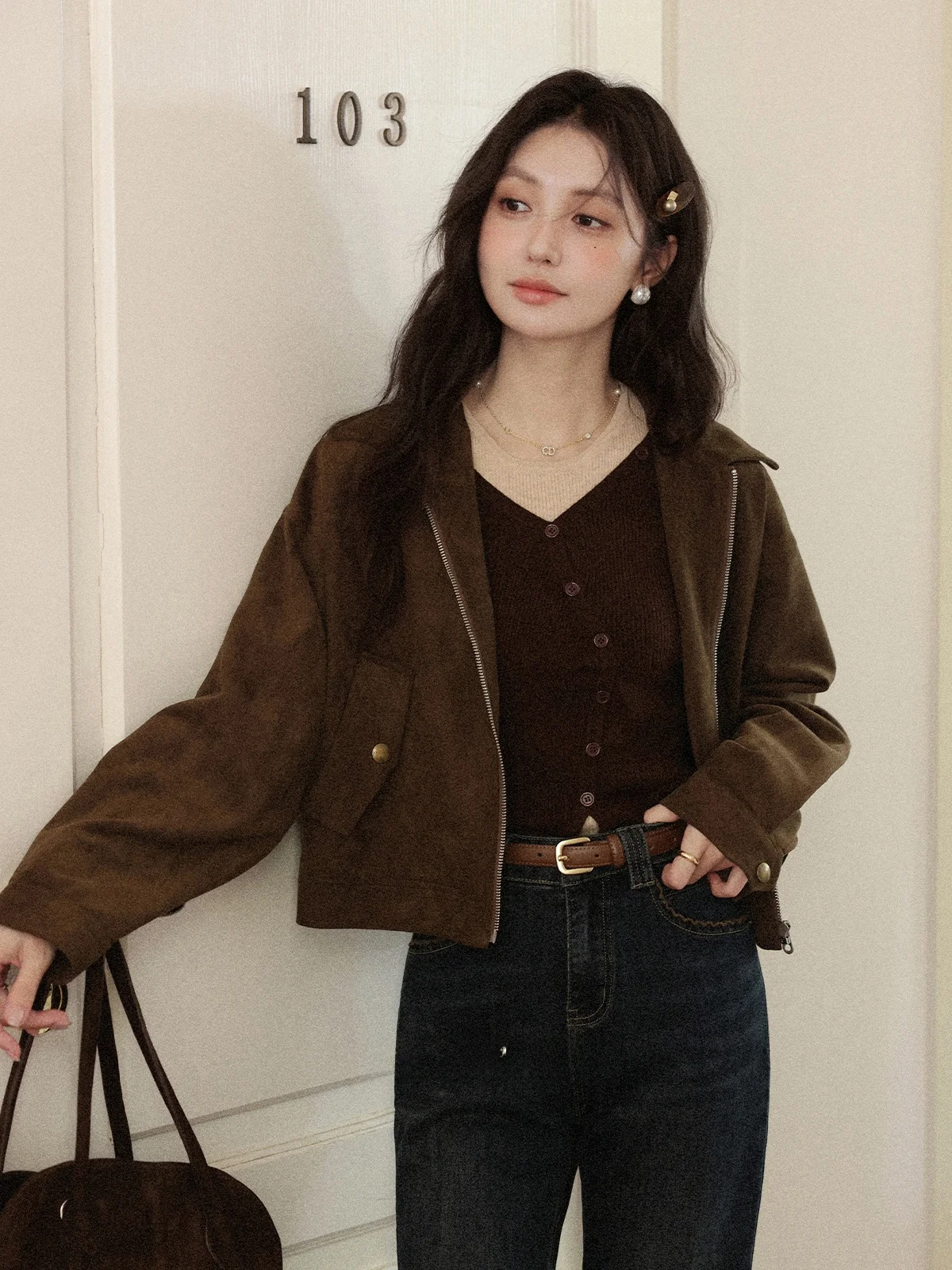 

Вязаный свитер кофейного цвета с боковыми пуговицами, длинными рукавами, V-образным вырезом, приталенный, для повседневной носки, женский модный топ