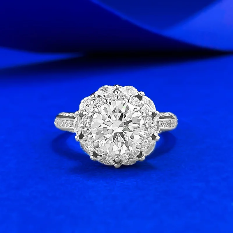 Luxury New Arrival S925 Sterling Silver Live Stream Collection Classic 8.0mm Round Diamond-Studded Ring with Cluster Setting Wom