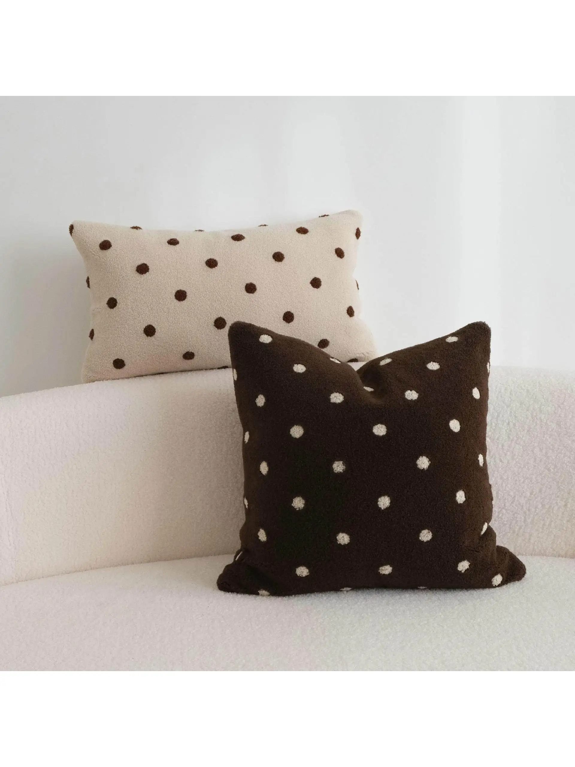 Stitched Square Throw Pillow Cover Lamb Velvet Living Room Sofa Backrest Cushion Waist Pillow Decorative Cover Three March