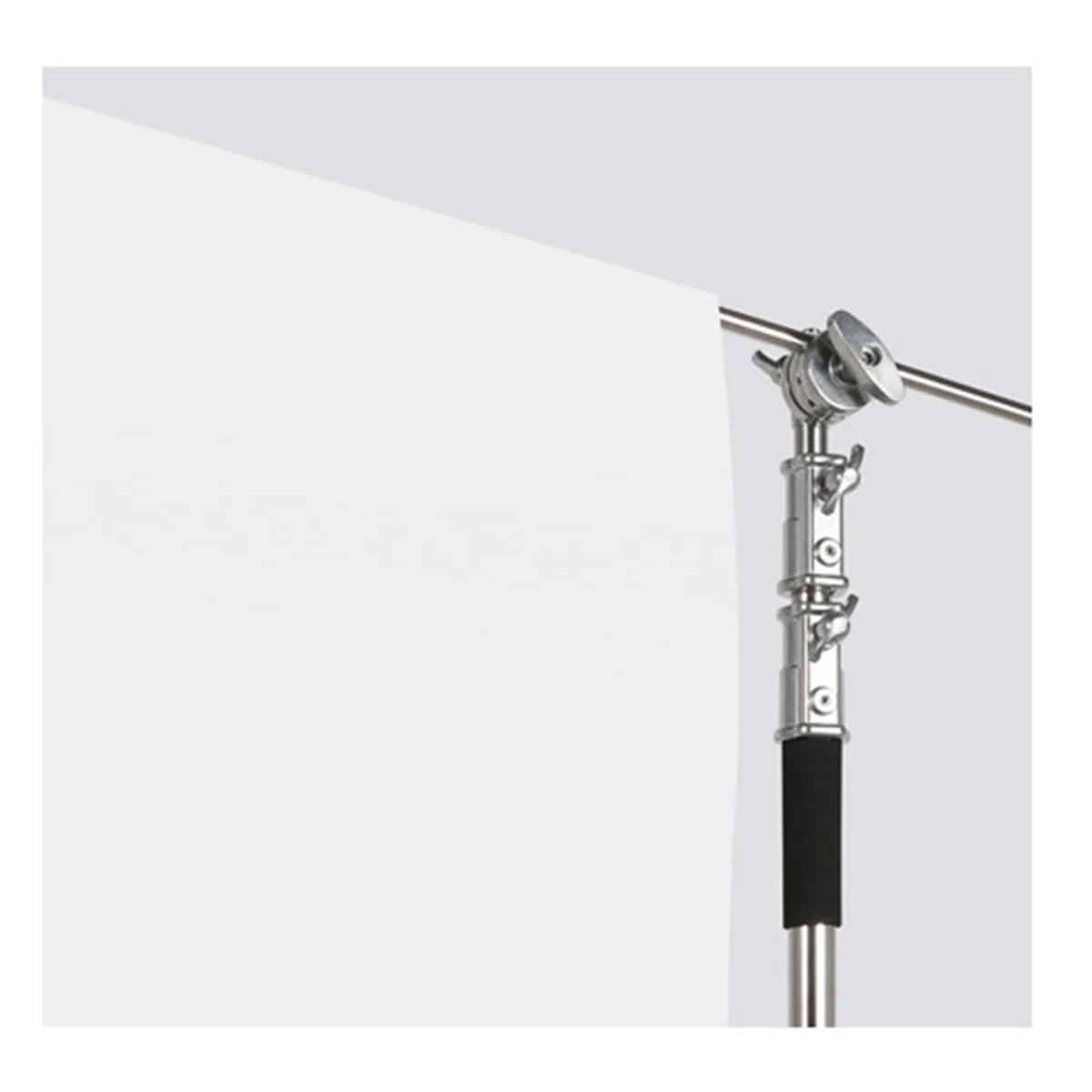 

Multi-Functional Light Stand Mounting Adapter Heavy Duty Swivel Head Holder Grip Head for Stand Extension Boom(Silver)