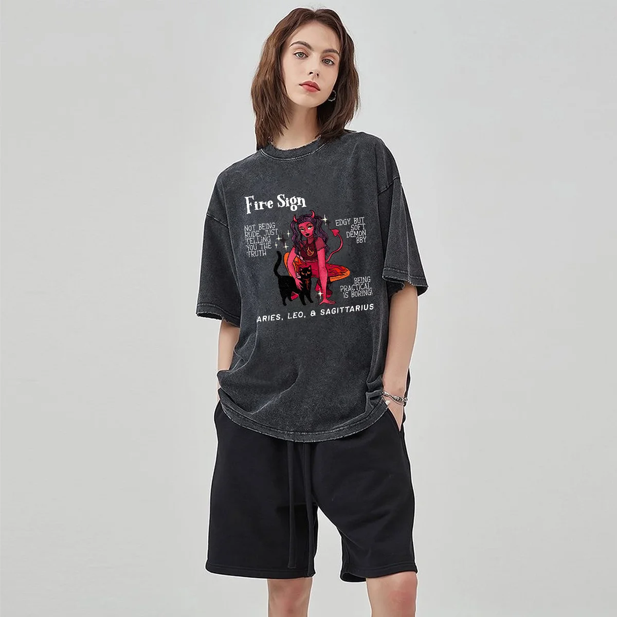 Fire Sign Anime Graphic Tees Womens Vintage Snowflake Washed T Shirts 2024 New Women's Summer Oversized Clothes Cool Top Y2K