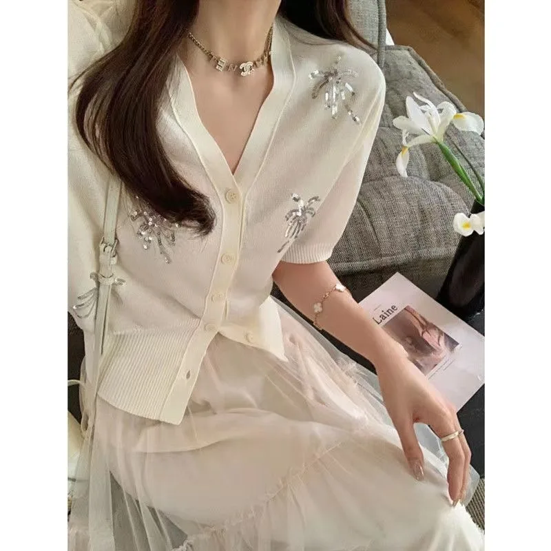 2024 Summer New Embroidered Sequined Short-sleeved Knitted V-neck Versatile Temperament Elegant Simple Commuter Cardigan Top