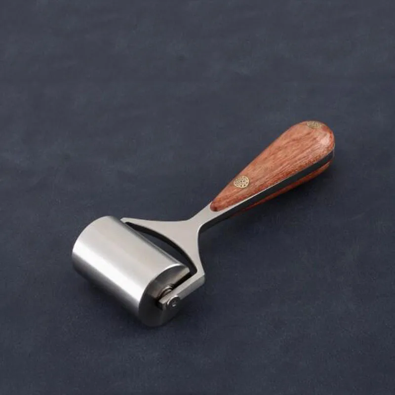 Rol tepi kulit 304 baja tahan karat, roda lem kerajinan kulit buatan tangan DIY dengan pegangan mahoni 25MM/52MM/90MM