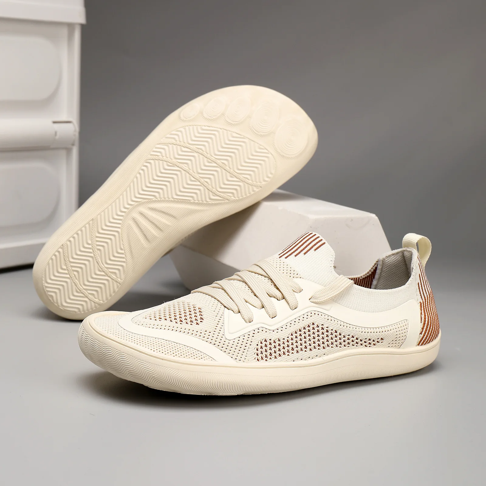 Spring Summer New Shoes for Men Women Mesh Casual Shoes Breathable Cycling Sport Shoes Cool Flat Sneaker