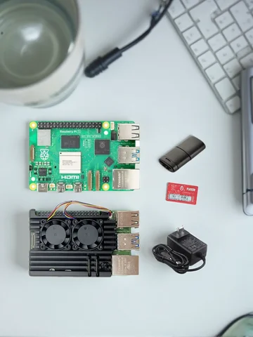 Raspberry Pi Kit Official Original Raspberry Pi 5 Kit Cortex-A76 Linux 2GB 4GB 8GB Arm Board Python Programlama PCIe Gigabit Ethernet USB3.0