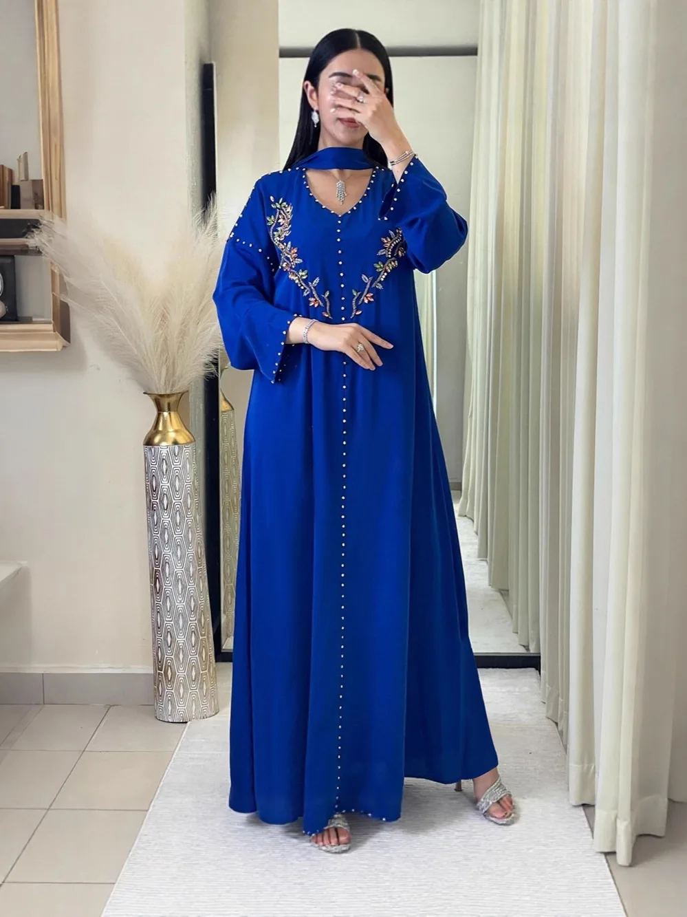 Teal Muslim Abaya with Stand Collar and Exquisite Floral Embroidery Ideal for Islamic Festivities and Ramadan Celebrations 3