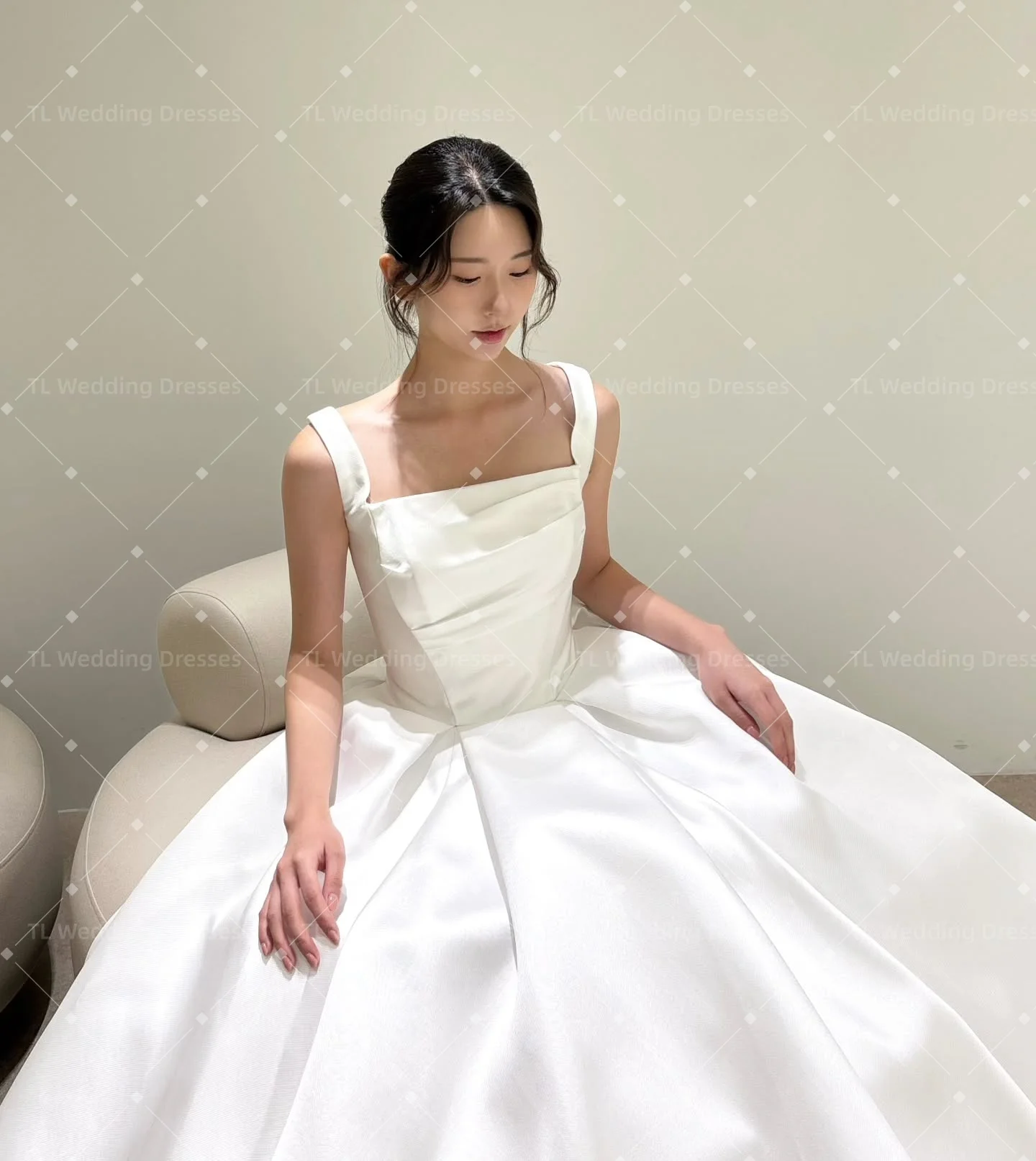 TL Customized White Satin Wedding Dress Square Neck Straps Pleated Ball Gown Korean Bridal Dresses Civil Party Vestidos