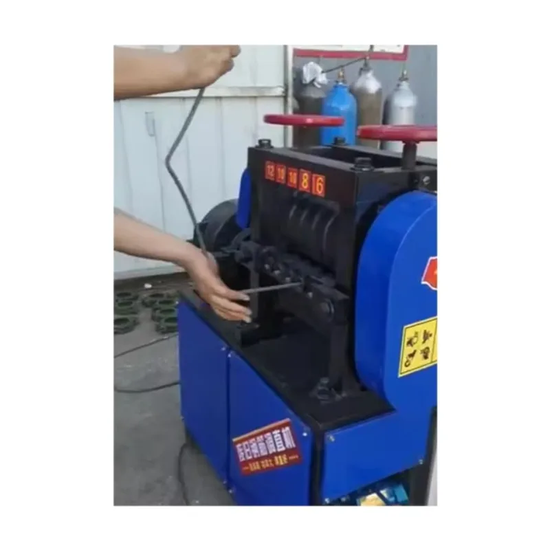 رائجة البيع فائقة الجودة 6-14 مللي متر ماكينة فرد حديد التسليح 5.5 كيلو واط خردة مستديرة الصلب قضيب مستقيم