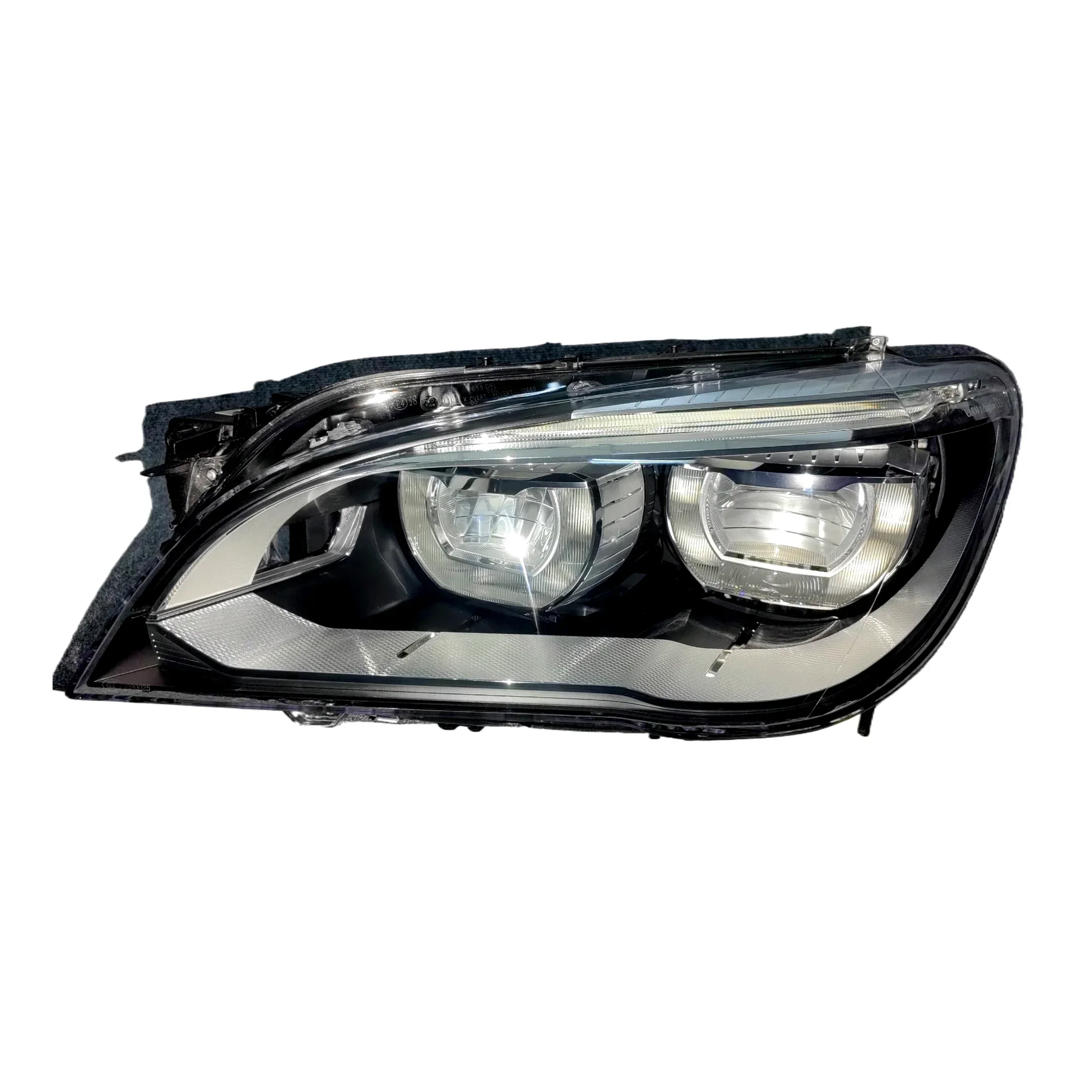 

High quality and best-selling lighting system LED headlights suitable for BMW 7 Series F01 F02 cars