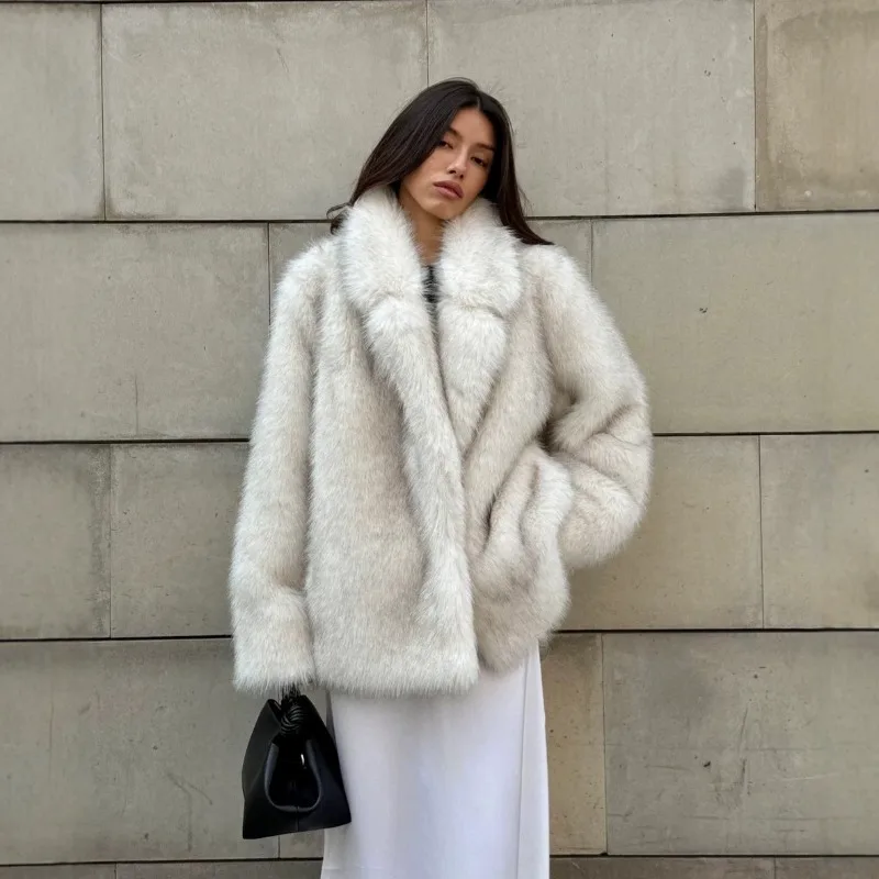 Tuularose Women Faux Fur Coat Thick Warm Imitation Fox Fur Jacket Winter Fluffy Long Sleeve Outerwear Turn-Down Collar Overcoat