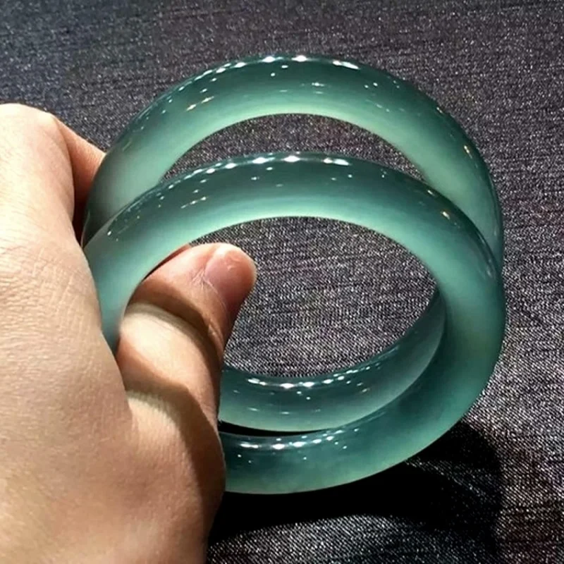 

Jadeite , ice- round with floral patterns, glass-type natural A-grade noble green Burmese jade bracelet