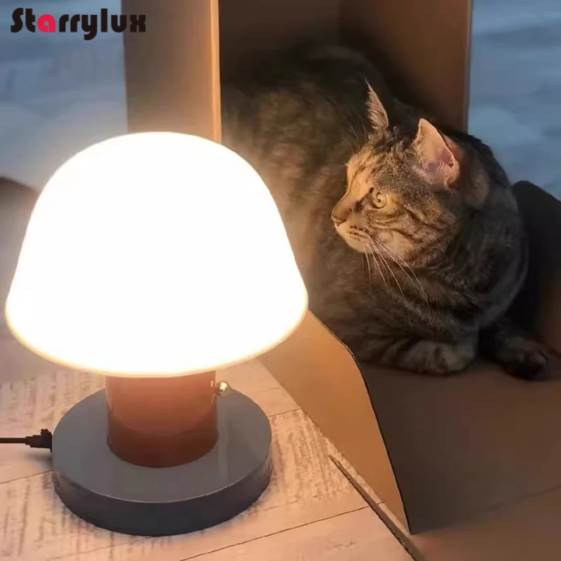 

Nordic Retro Mushroom Lamp - Chargable Touch Control 3-Level Dimmable Nightstand Lamp for Bedroom Decor