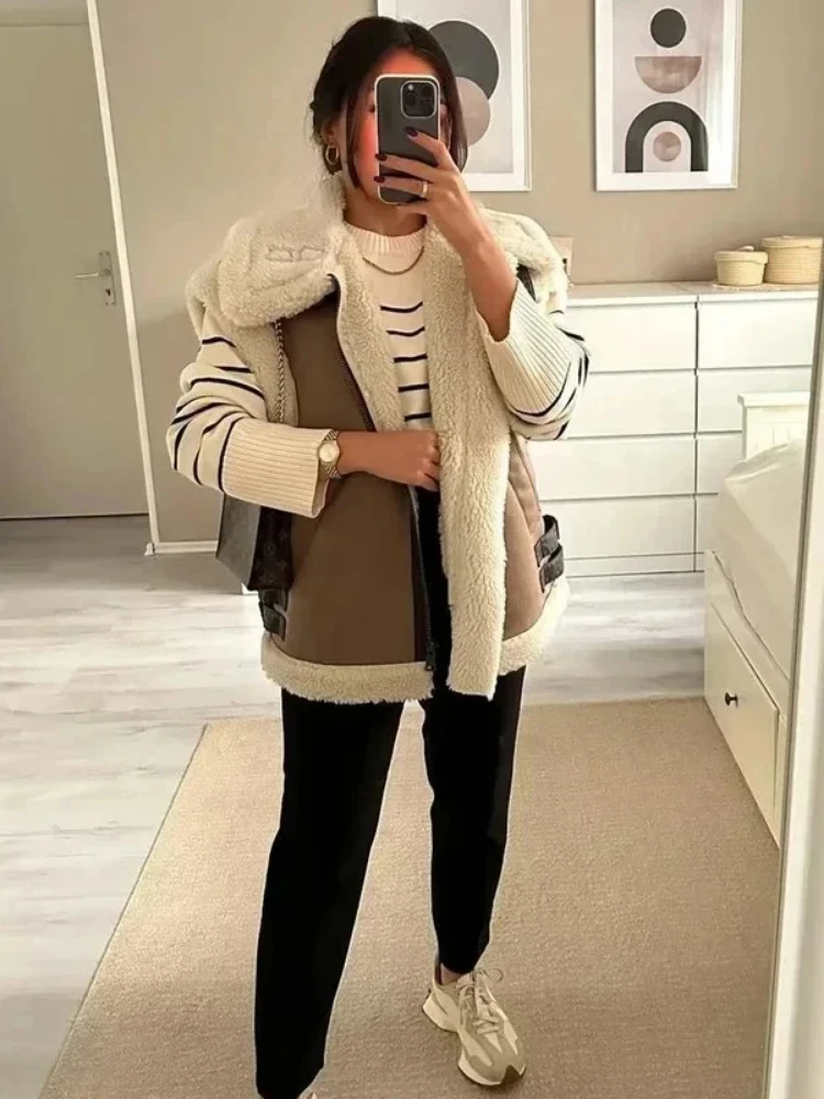 ZBZA Women\'s Faux Fur Short Warm Vest Lapel Zipper Double Pocket Metal Button Strap Thickened Jacket Winter New Chic Warm Vest