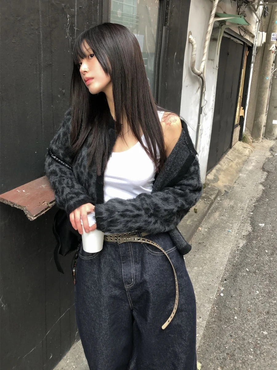 

Unique SEI Korean Sle Autumn Winter ort Knitted Knit Sweater Coat Leopard Print Color Blo Vintage Button Ladies Faion