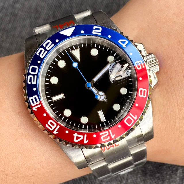 24 Juwelen NH35AA PT5000 40mm Mechanische Herrenuhr Saphirglas Edelstahl Gebürstetes Armband Leuchtende Markierungen