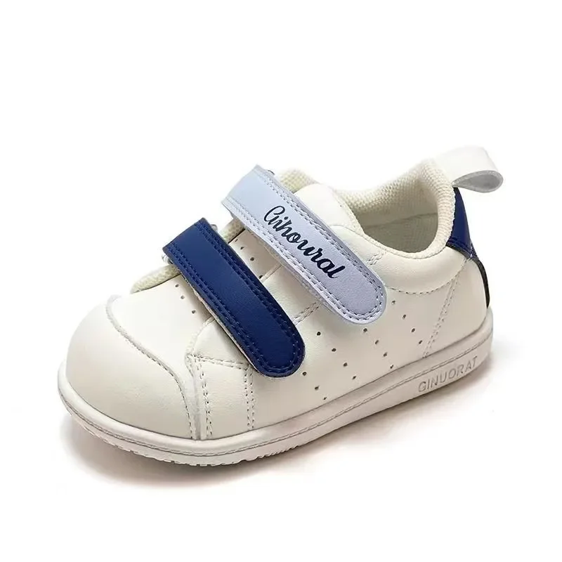 0-5 anni nuove scarpe da bambino per bambino in pelle bambino scarpe a piedi nudi suola morbida Outdoor bambini Tennis moda ragazze Sneakers