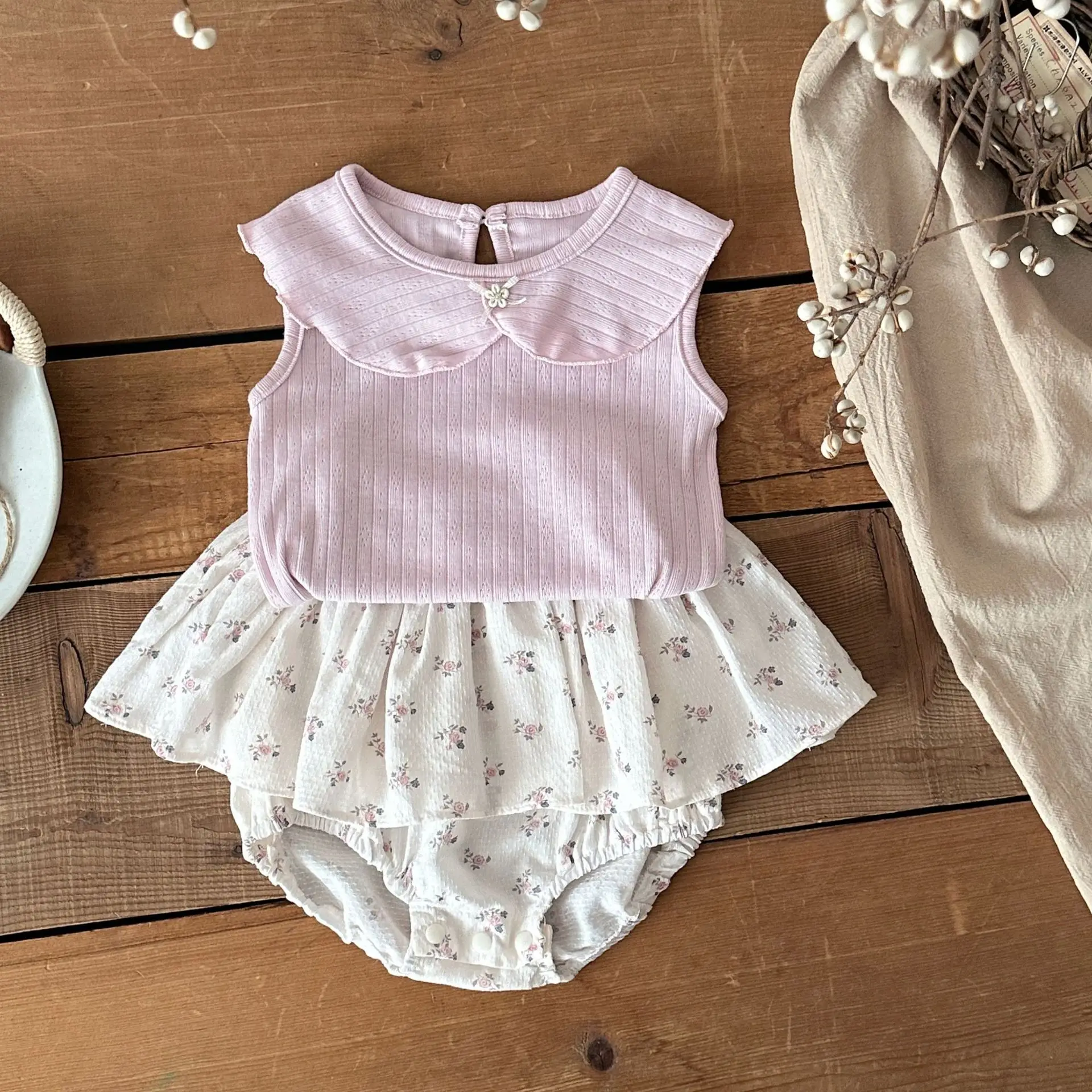 

2026 Summer New Baby Girl Sleeveless T Shirts Girls Cute Sweet Peter Pan Collar Tops Cotton Infant Toddler Solid Ribbed Vest