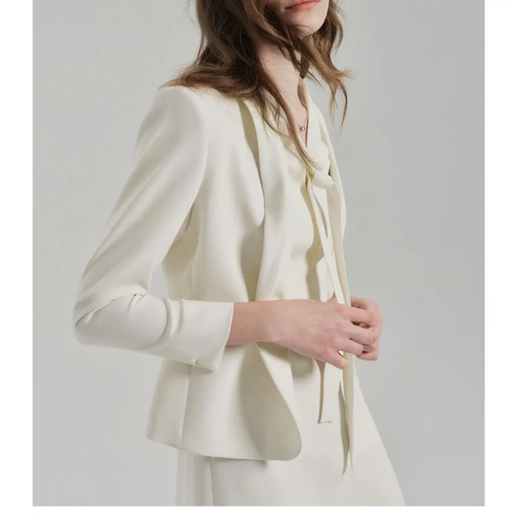 

Fashion Commuter Women's Coat OL Temperament Slim Fit White Triacetate Small Suit by Spot Manufacturers Wholesale