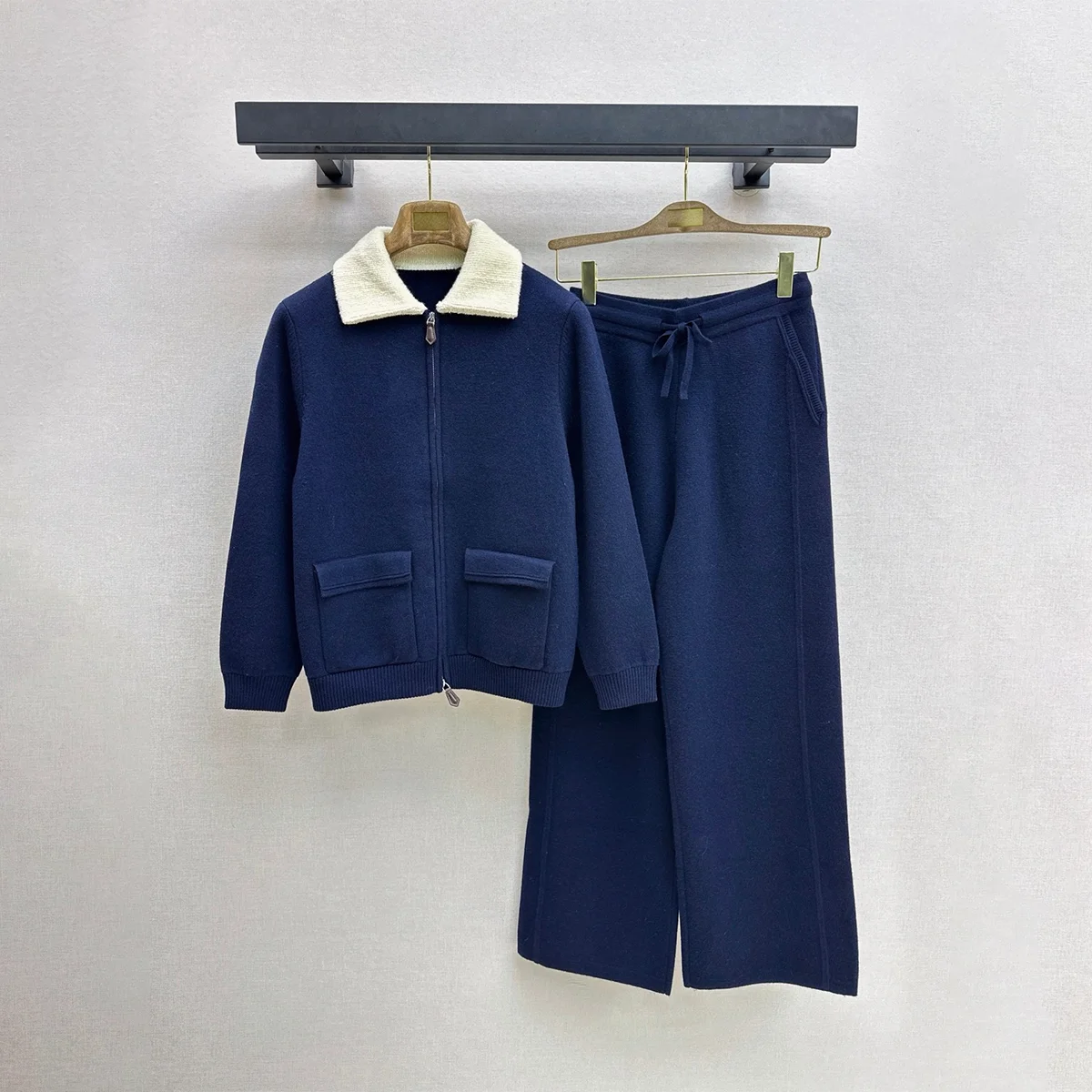 2026 High Quality Women Knit Set, Color Contrast Collar Zip Jacket & Wide Leg Pants 2Pcs Outfit26102095
