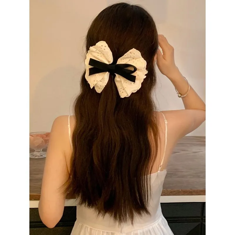 

French Gentle White Lace Bow Clip, Beautiful Temperament Hair Accessory, Cute and Sweet Headwear, Women's Hair Pin, Holiday Gift