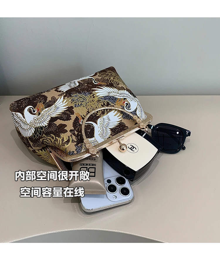 Silk Embroidery Crossbody Bag Patchwork National Style 2025 Hot Sale Bags for Women Hasp Simple Fashion Women's Handbags