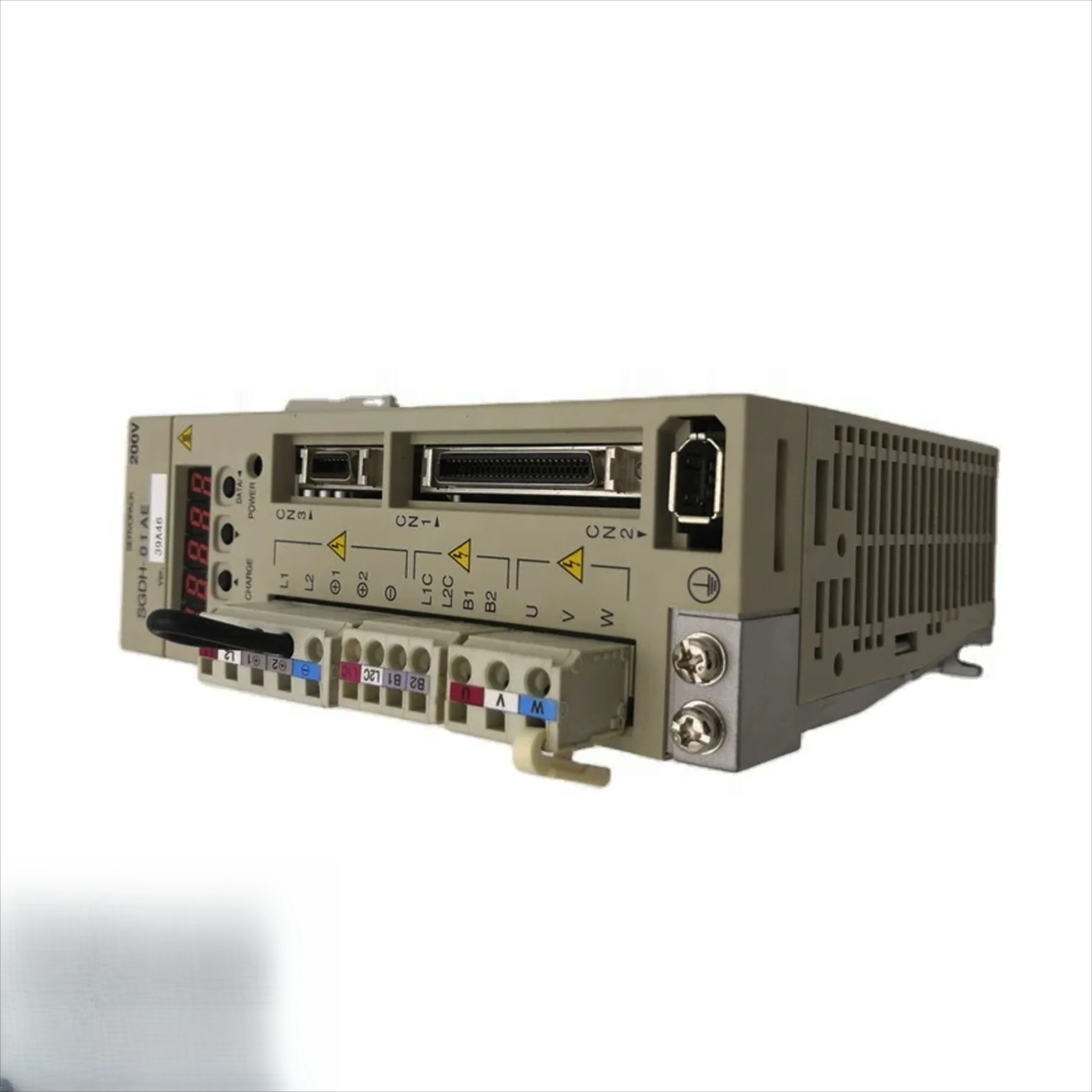 

Новый оригинальный серводвигатель переменного тока и привод SGDH-01AE sgdh01ae SERVOPACK на складе