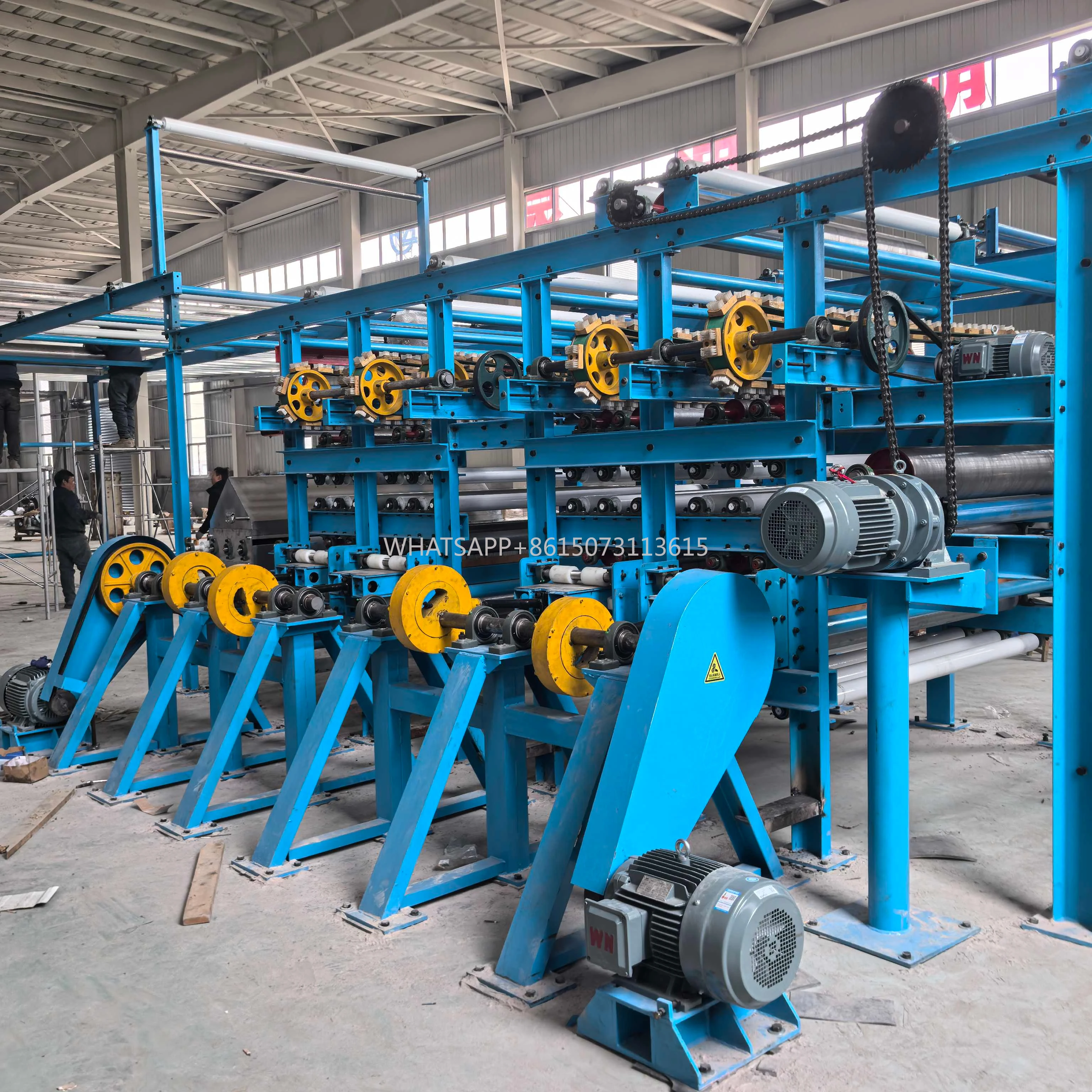 Spazzolatrice automatica orizzontale per tessuti per la produzione tessile Uso industriale Cotone per sollevamento polvere superficiale