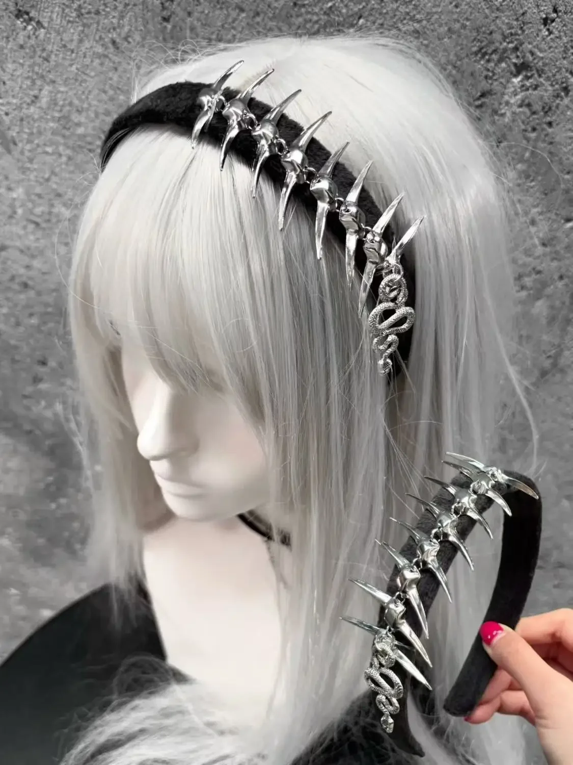 Fashion Gothic Punk Goth Headwear Women Headband Girls Rivets Hair Bands Cosplay Headdress Silver Lace Headband Hair Accessories