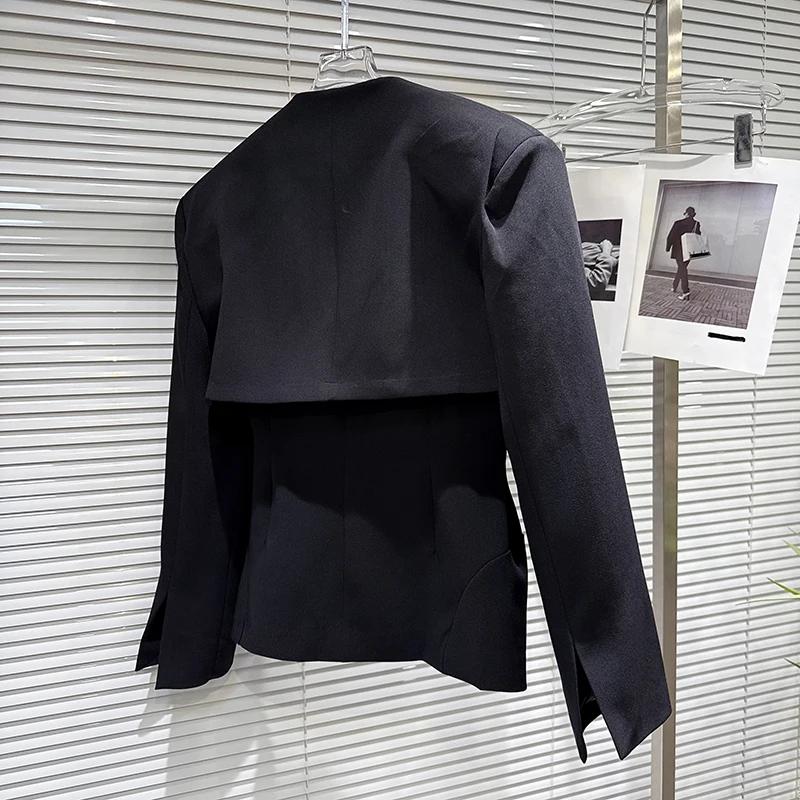 KBQ Solid Spliced Button Slimming Casual Short Jackets For Women V Neck Long Sleeve Autumn Temperament Jacket Female Fashion New