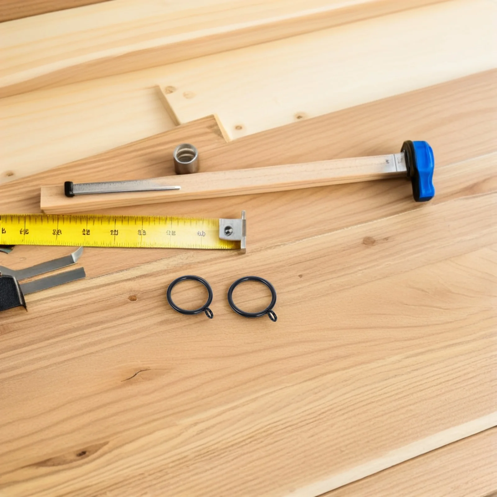 

20Pcs Metal Curtain Rings with Eyelets for Curtain Rods Solid Design Drapery Hanging Hardware Secure Closed Hook for Home Decor