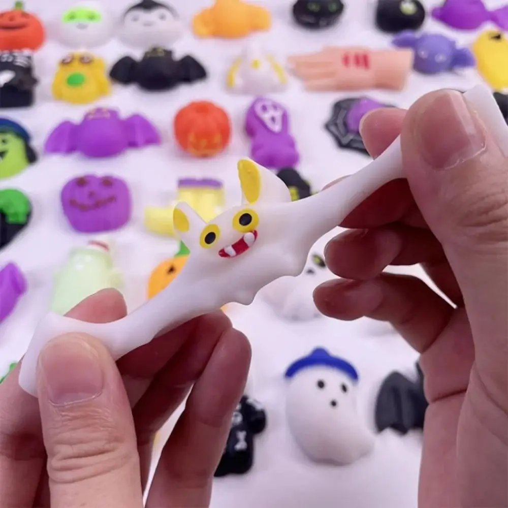 10pcs Ghost Halloween Pumpkin Squeeze Toy Slow Rebounce Sensory Cartoon Halloween Fidget Toy TPR Fidget Pinch Compression Toy