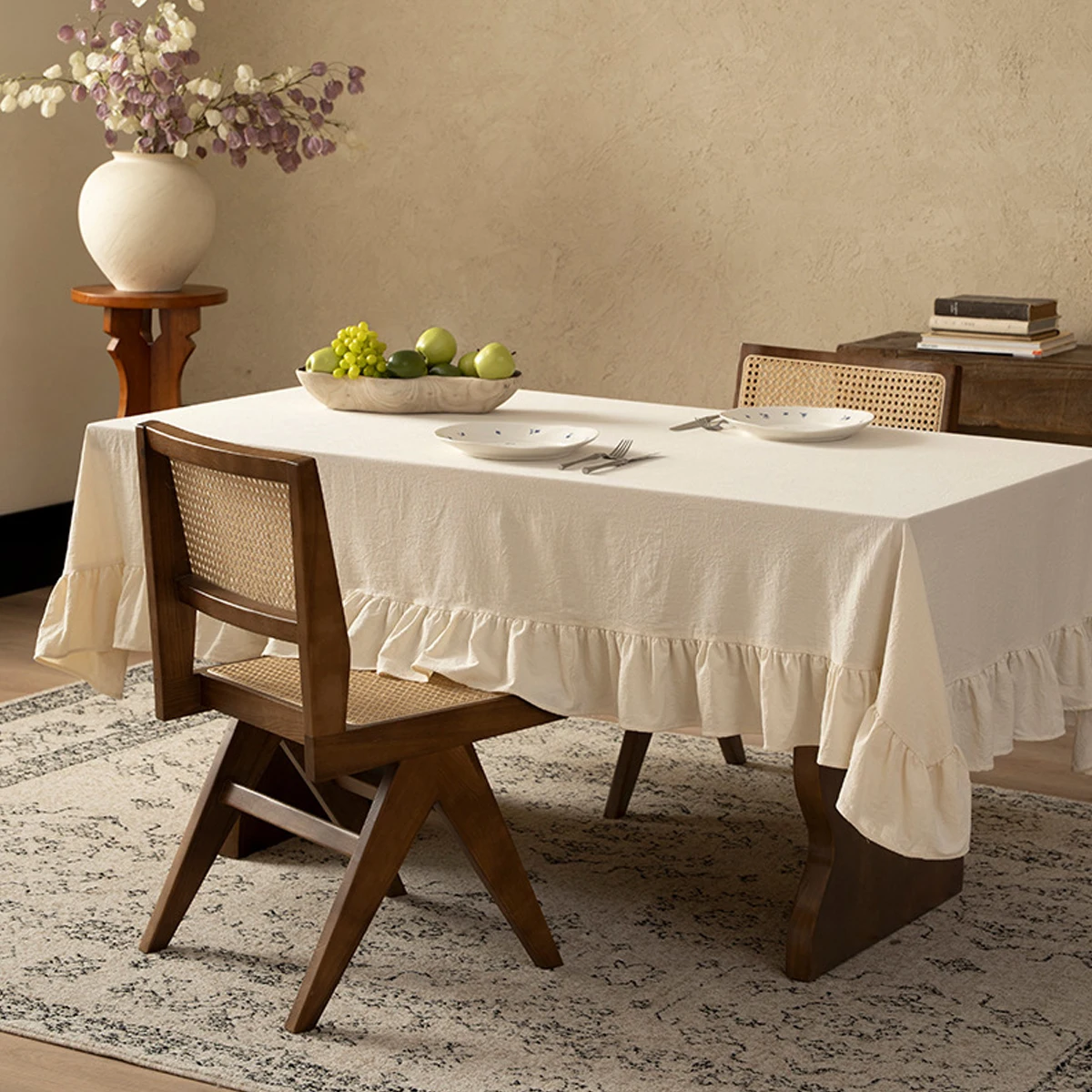 French Minimalist Beige Pleated Tablecloth, Reusable, Suitable for Kitchen, Wedding, And Holiday Table Decoration
