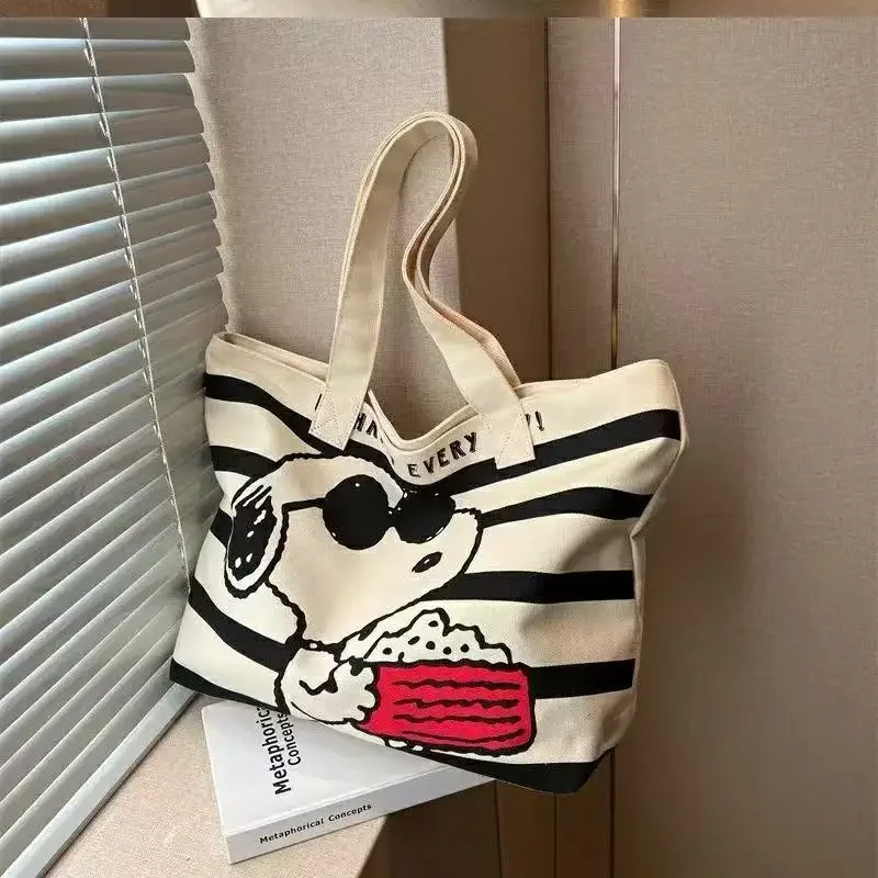 Snoopy Canvas Bag New Fashion Portable Cartoon Handbag Creative Design Shoulder Bag Christmas Gift