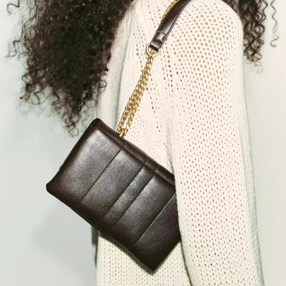 

Luxury Brands Quilted Shoulder Bag Soft PU Leather Handbags Soft Pu Leather Chains Crossbody Bags for Women Tote Bags NEW Flap