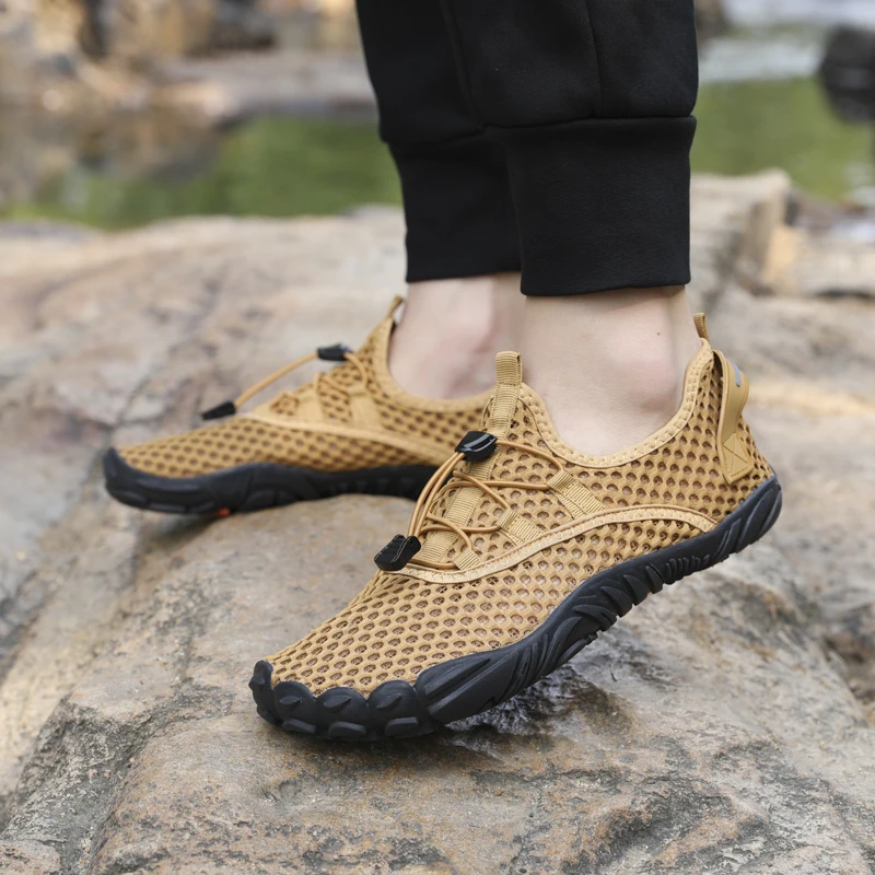 2026 New Model Outdoor Hiking and Swimming Amphibious Five-Toe Yoga Fitness Shoes for Couples