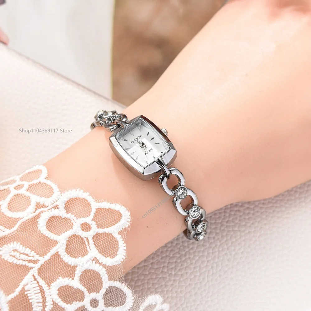 Minimalist Square Dial Chain Strap Delicate High-Value Vintage Quartz Watch for Teenage Girls and Young Women 시계