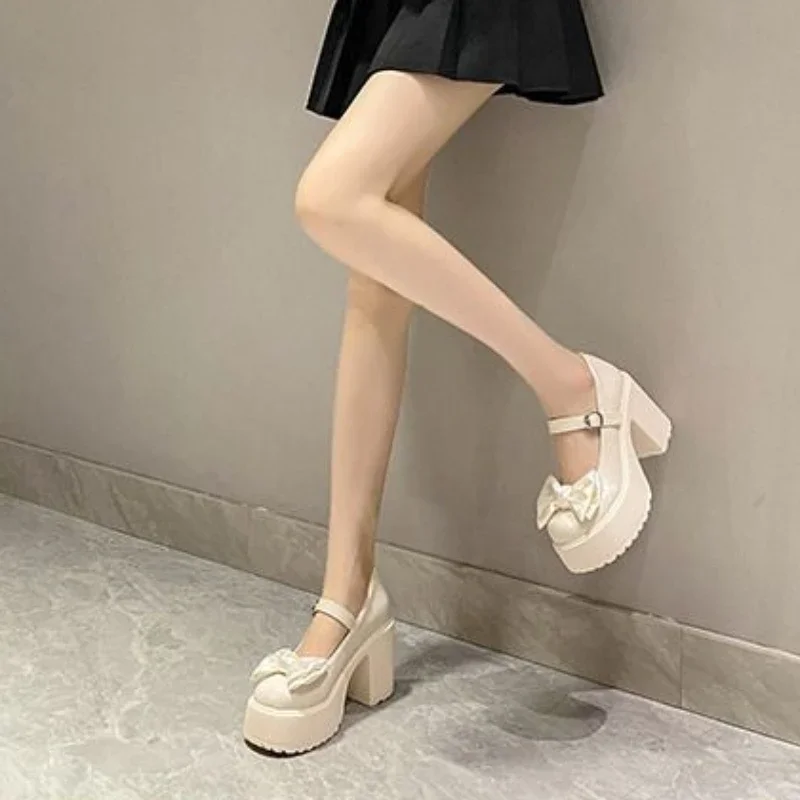 Fashion New Solid Color Bowknot Popular Thick Heels Buckle Round Toe Buty na wysokim obcasie dla kobiet buty Mary Jane buty na platformie