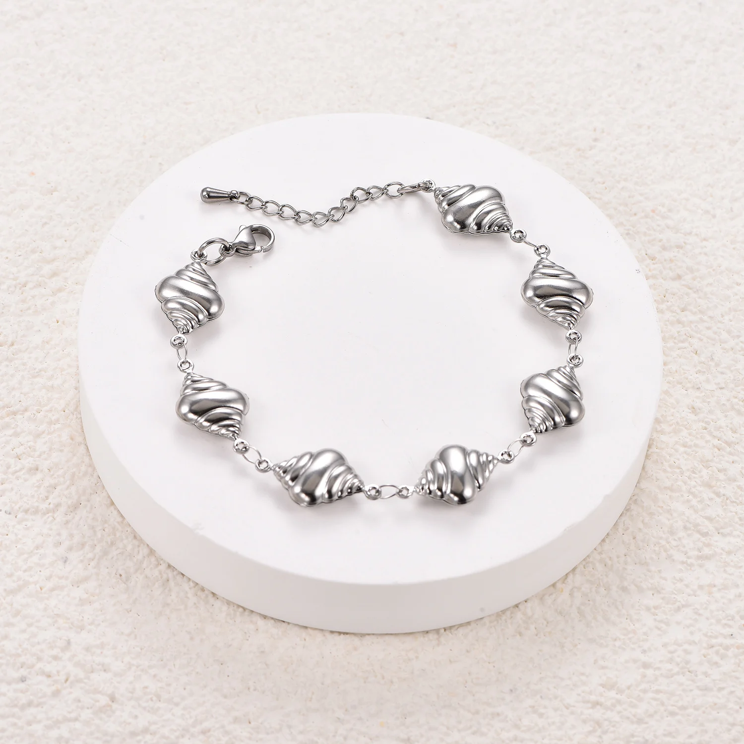 Trendiges Damenarmband aus vergoldetem Edelstahl, Muschel-Accessoires, Armbandkette, ästhetischer Schmuck – Detail 2