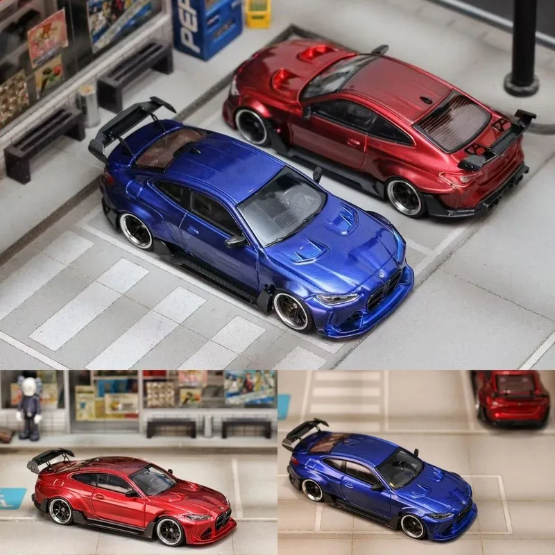 Street W64pon 1/64 BMW M4 G82 Red&Blue Carbon Fiber Diecast Car Model Alloy Simulation Collection Toy Gift For Boys#peetyeee