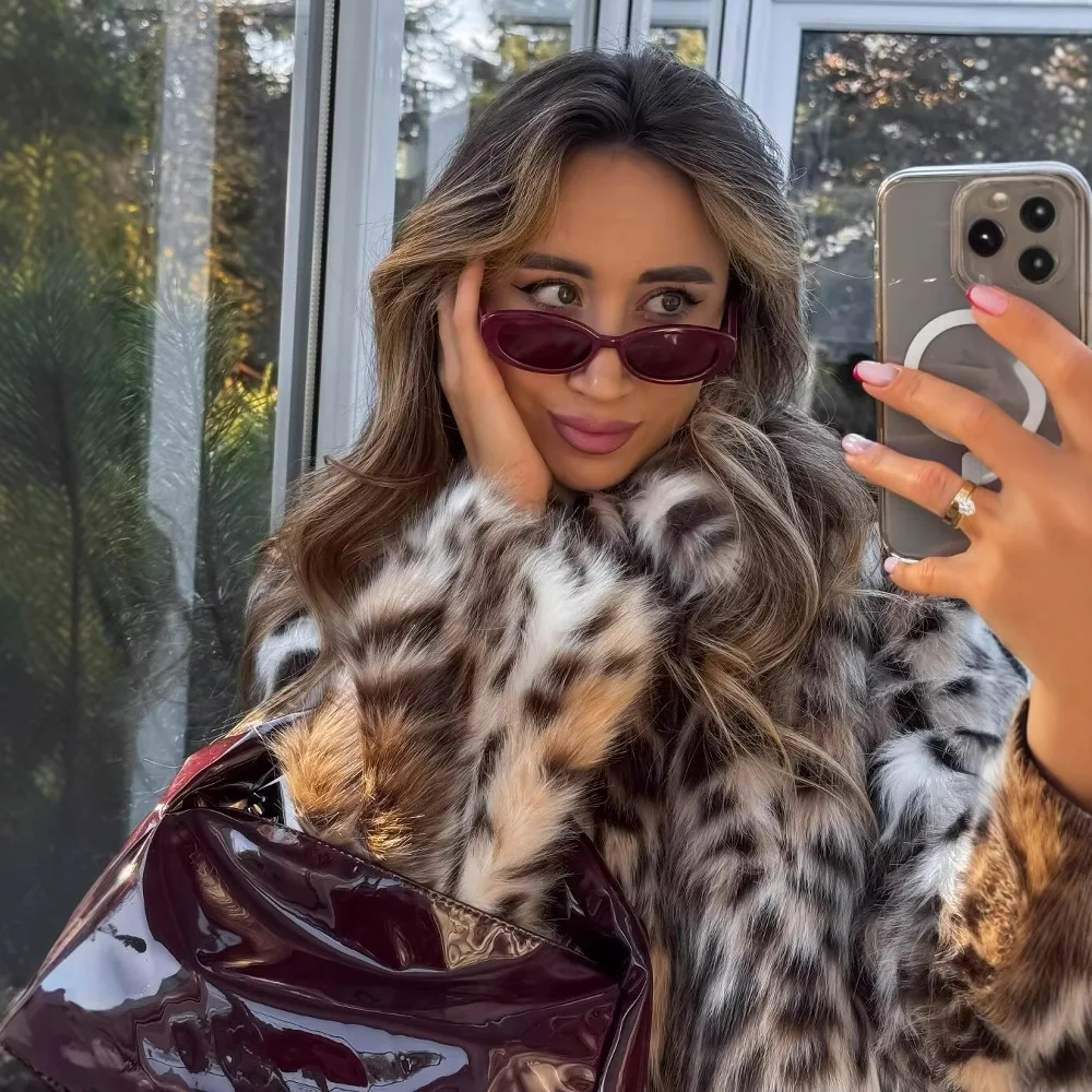 Fashion Winter Leopard Print Thick Warm Faux Fur Coat Women Lapel Collar Long Sleeves Chic Lady Casual Outfits Winter Coats