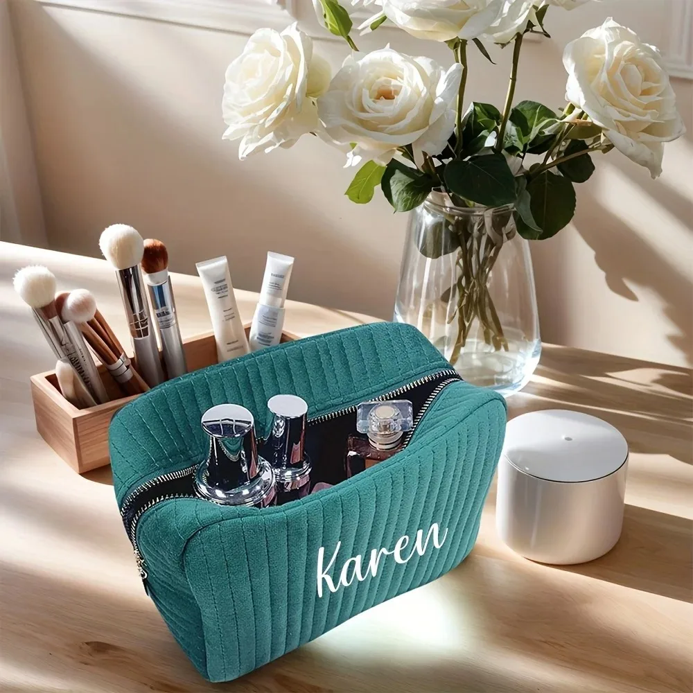 حقيبة تخزين المكياج ذات الاسم المخصص - مثالية للاستخدام في الهواء الطلق والسفر والعمل واللياقة البدنية، ومنظم أدوات المكياج اليومي، مثالية
