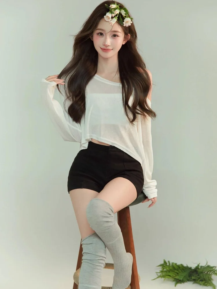 

2026 Year Style Photography Studio Korean Magazine Style Pure Desire Flower Girl Personal Small Clear Photography Clothes