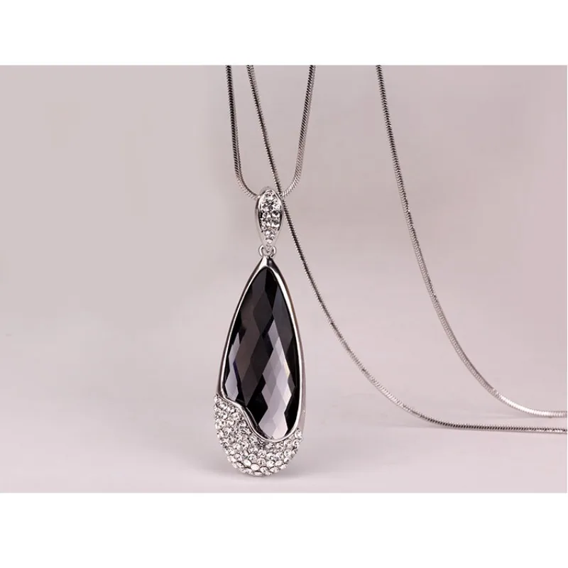 

2025 Crystal Sweater Chain Versatile Long water Drop Necklace